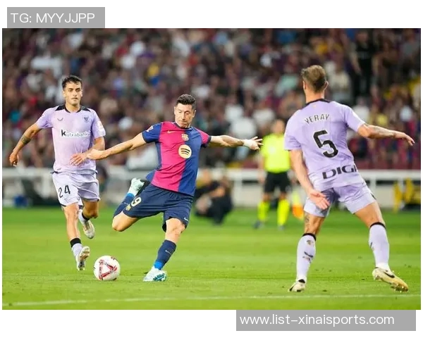 世体:西甲派代表考察巴萨临时球场,确保与瓦伦比赛顺利进行 世体:西甲派代表考察巴萨临时球场,确保与瓦伦比赛顺利进行